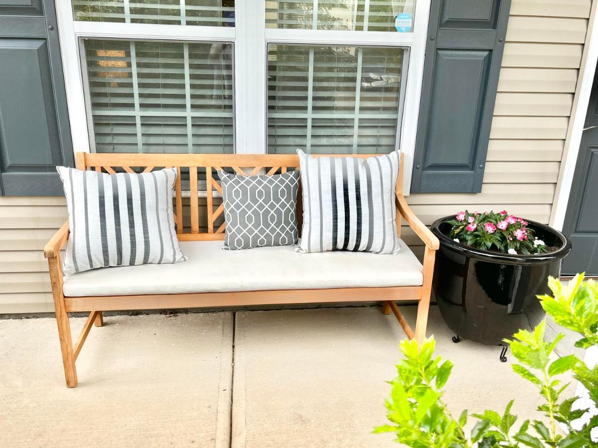Cozy Home Close To Airport, Downtown, & Us Whitewater Center 샬럿 외부 사진