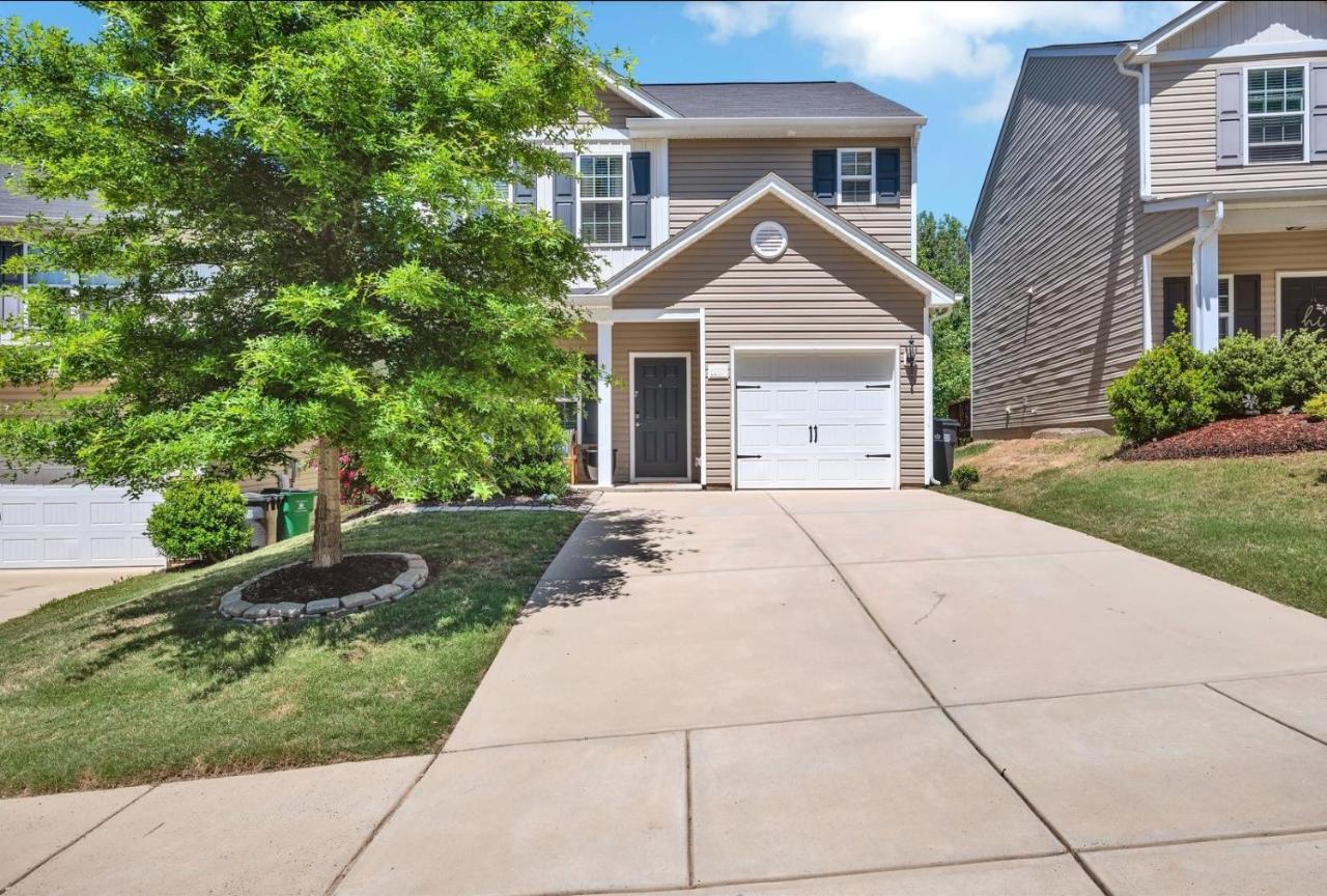 Cozy Home Close To Airport, Downtown, & Us Whitewater Center 샬럿 외부 사진