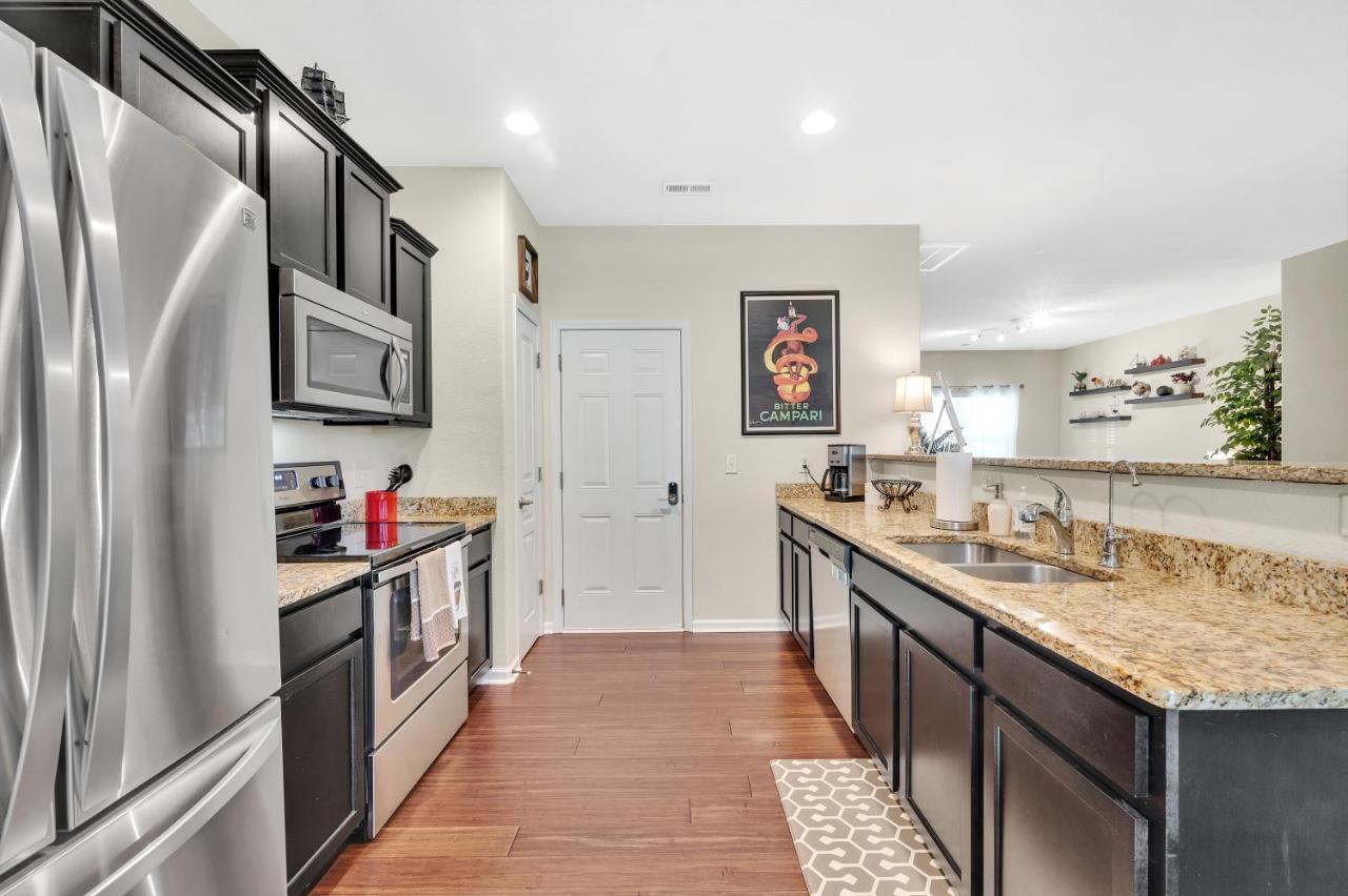 Cozy Home Close To Airport, Downtown, & Us Whitewater Center 샬럿 외부 사진