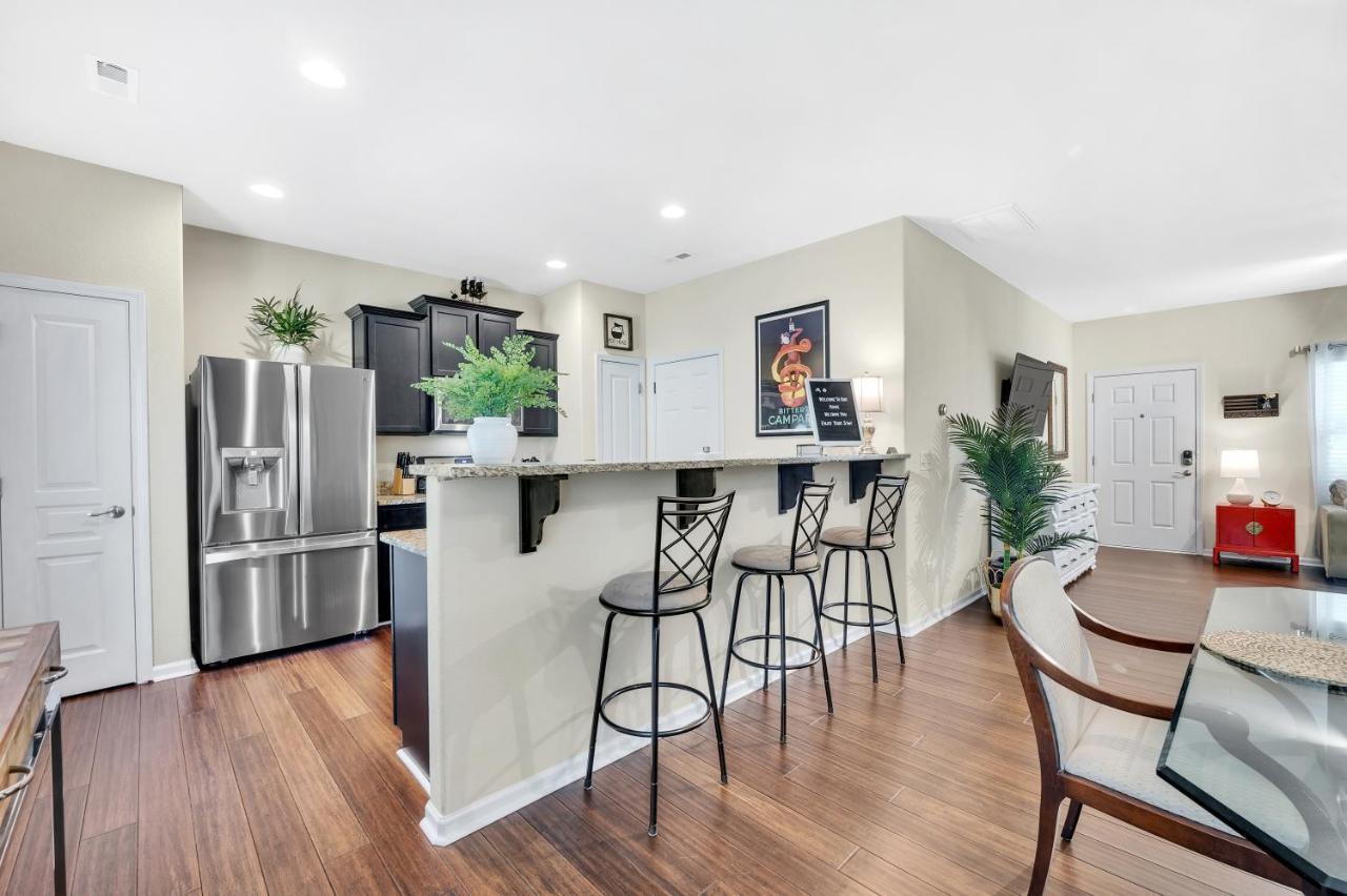 Cozy Home Close To Airport, Downtown, & Us Whitewater Center 샬럿 외부 사진